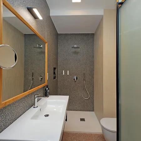 Habito 4*