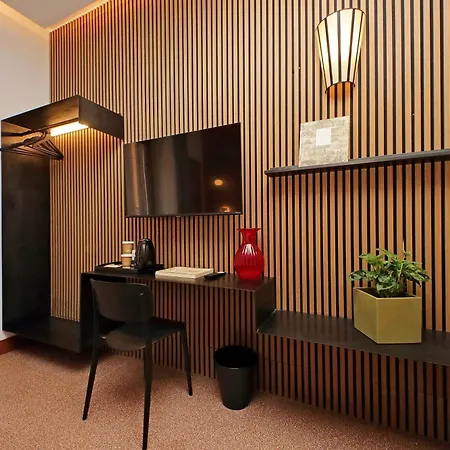 Habito Guest house *